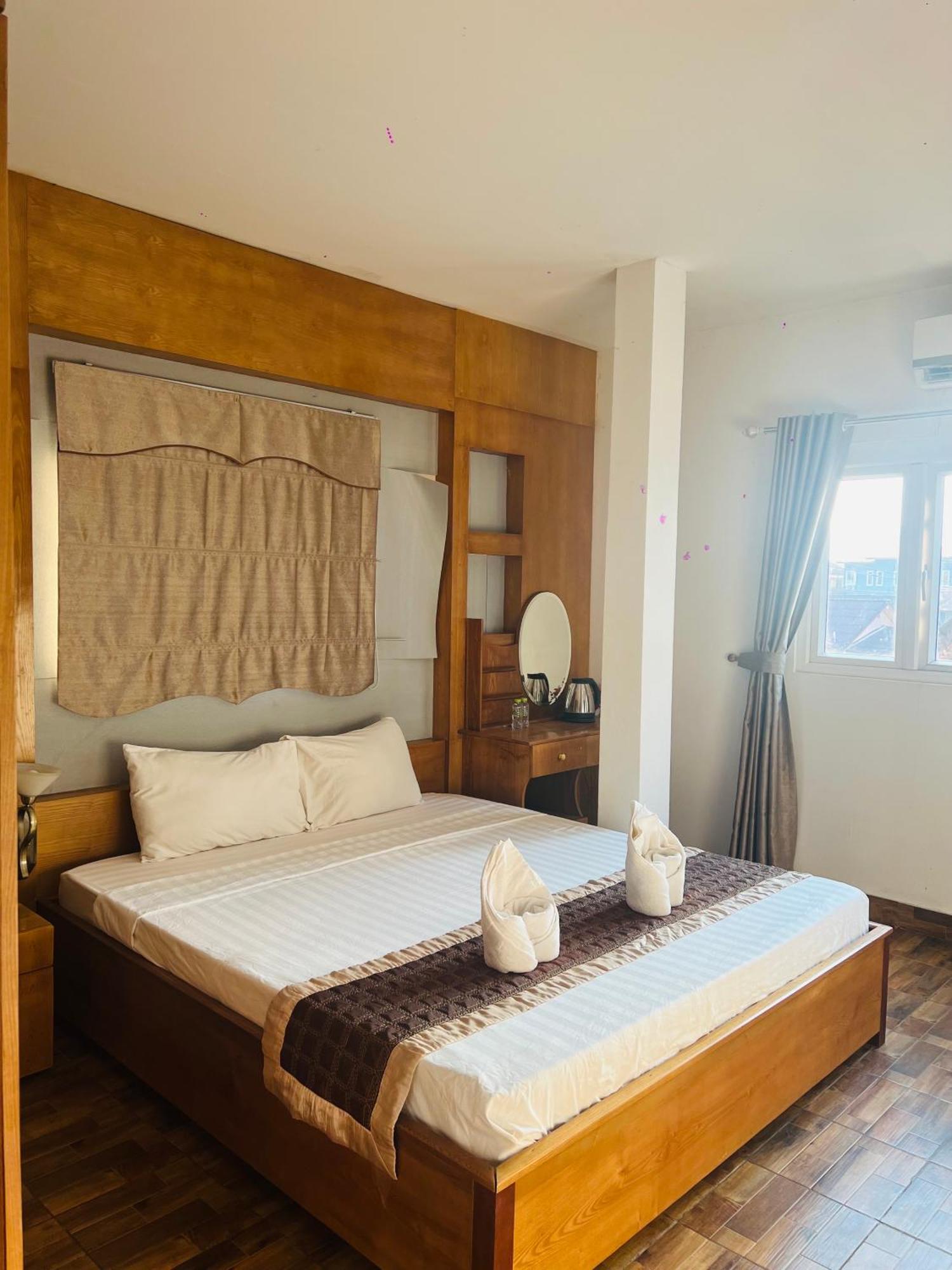 Vangvieng Sunrise East Hotel 방 비엥 외부 사진